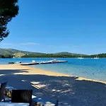 In Zaboric With Sea View, Balcony, Air Conditioning, Wifi 5177-3 Appartamento